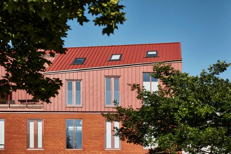 Atypical asymmetry with steel on top, Bjerggade 2, 4600 Køge